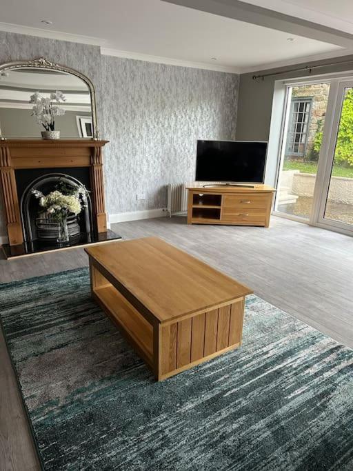 Cameron Coach House Modern Property In Murrayfield Эдинбург Экстерьер фото